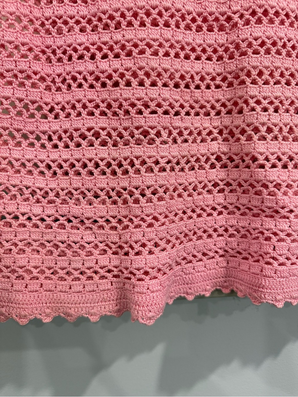 Pink Crochet Sleeveless Knit Top - Picture 4 of 9